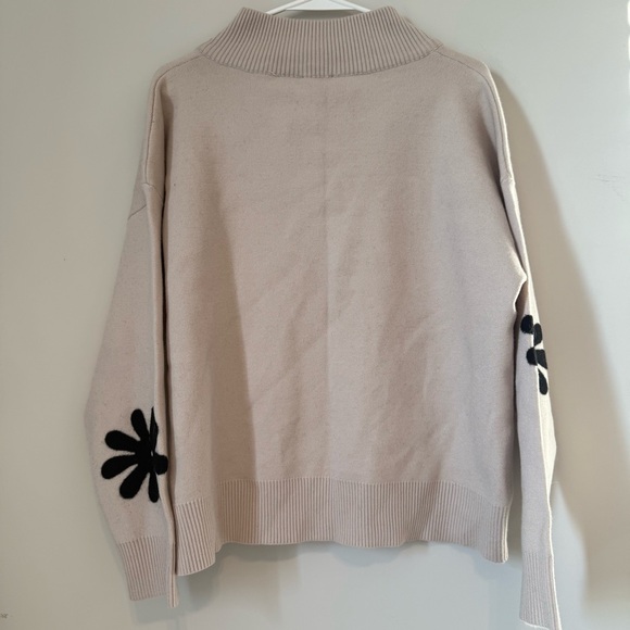 Sioni Granola Color Felt Mod Floral 70s Inspired Women's Cardigan Sweater - Picture 7 of 8